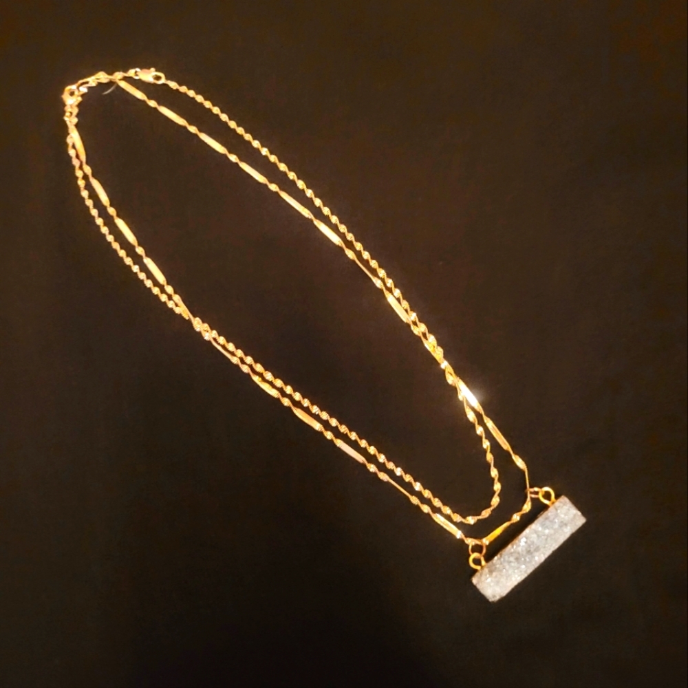 $250 ! New Beautiful Druzy Quartz Pendant w/ 2 chains